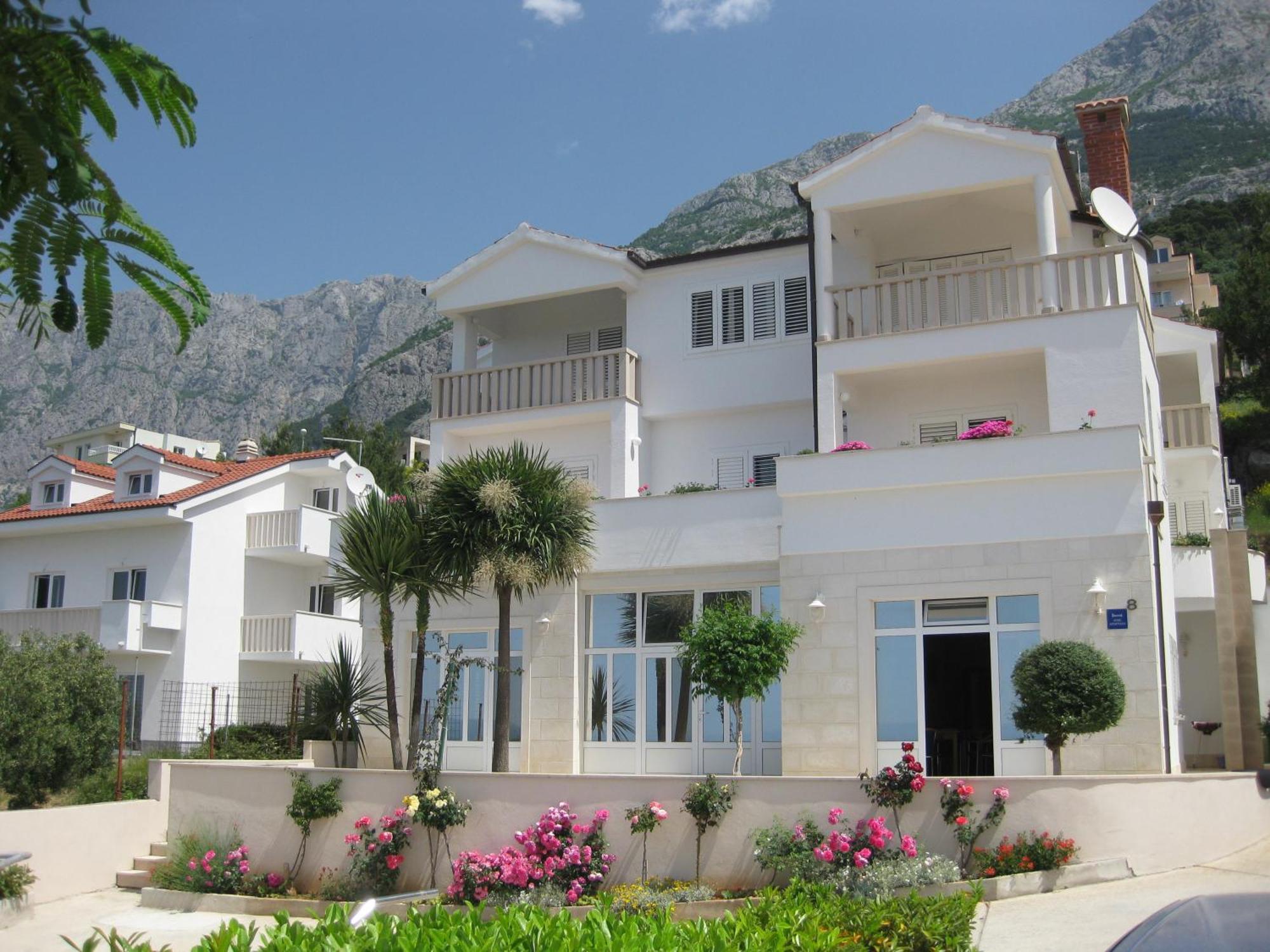 Villa Ruza Макарска Екстериор снимка