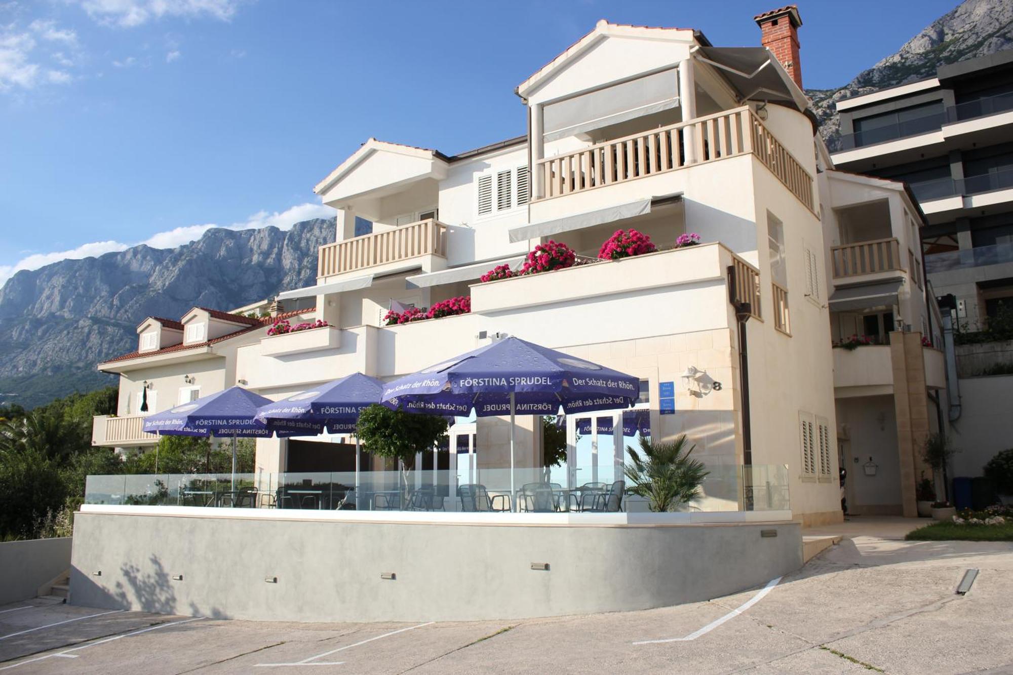 Villa Ruza Макарска Екстериор снимка